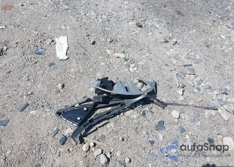 2022 Toyota Corolla Le z USA, uszkodzony, nr VIN JTDEPMAE2NJ209132